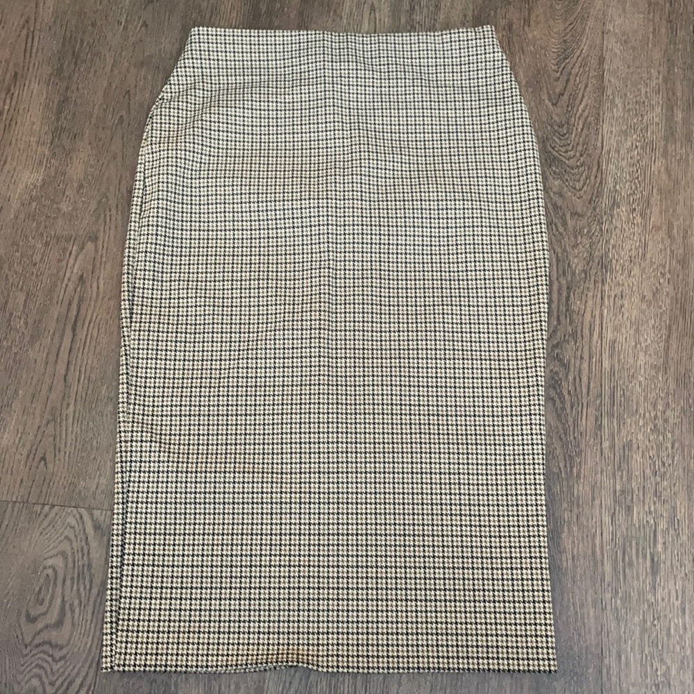 Pencil skirt